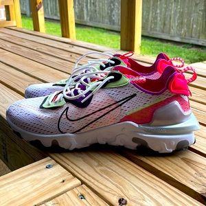 NIKE REACT VISION CD4373-102 SZ 13